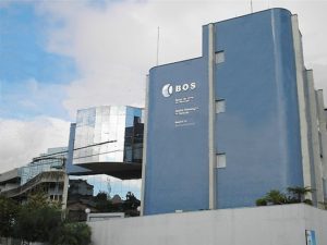 Entrada do Hospital BOS Sorocaba com lista de convênios