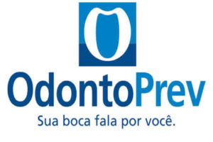 Mulher sorrindo representando a qualidade OdontoPrev em Sorocaba